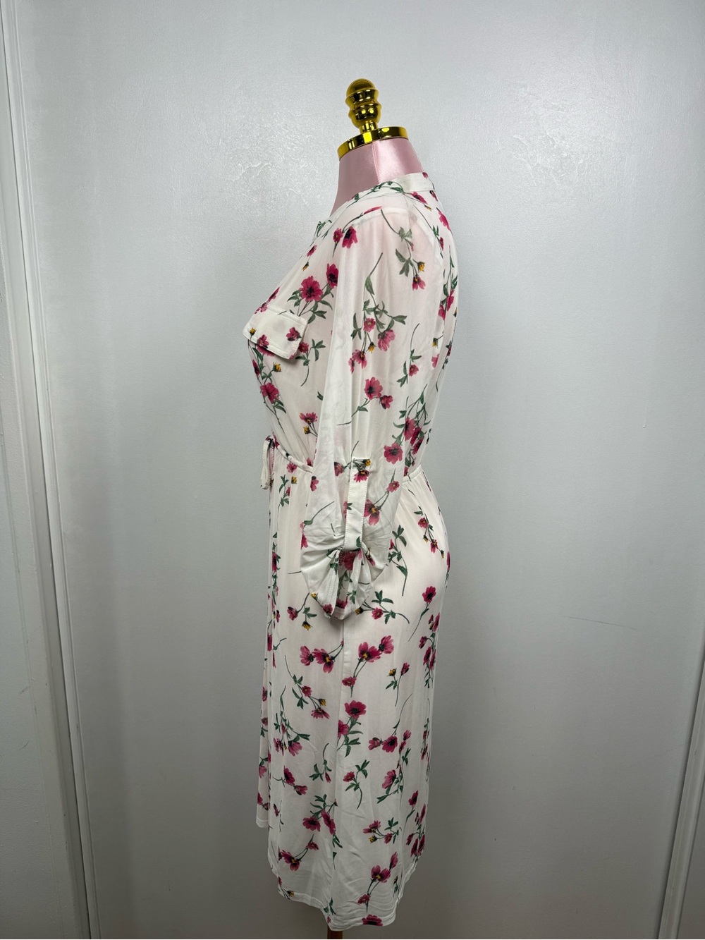 Siren Lily Maternity Floral Dress White Pink Size M NWT Tie Waist Button Front - Picture 5 of 5